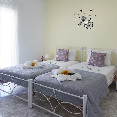 Villa Tonia Parasporos Luaran gambar