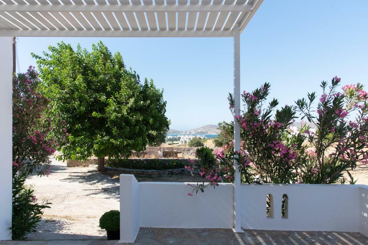 Villa Tonia Parasporos Luaran gambar