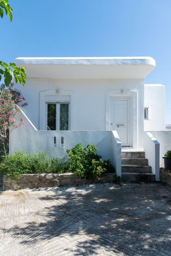 Villa Tonia Parasporos Luaran gambar