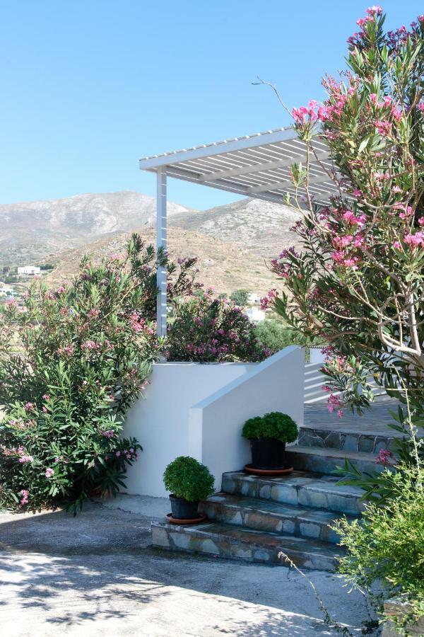 Villa Tonia Parasporos Luaran gambar