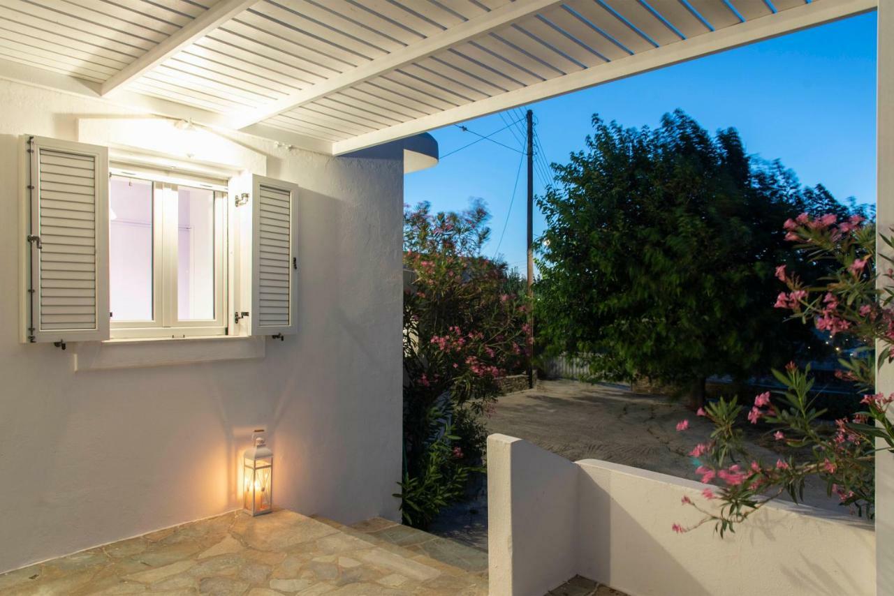Villa Tonia Parasporos Luaran gambar